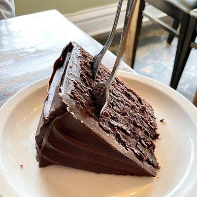 Chocolate Port Wine Cake