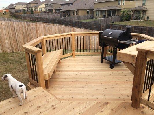 The octagon shape grilling area complete with seat and shelf.