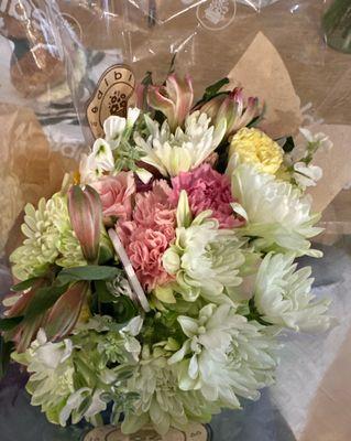 2nd bouquet they sent without asking me or replying to my concerns