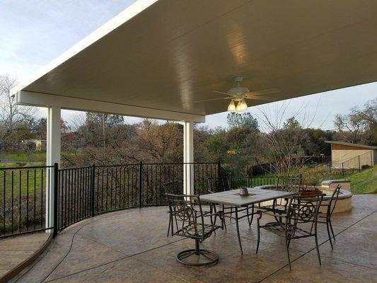 Solid insulated patio cover