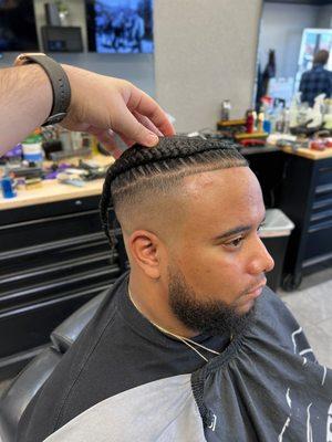 skin fade with beard tream