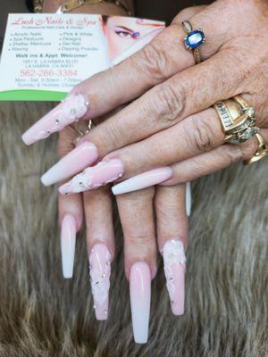 Long ombre pick and white 3D flowers