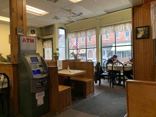 Quaint little dinner with atm- CASH ONLY