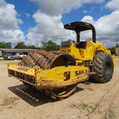 Komatsu PC200 LC for sale or rent