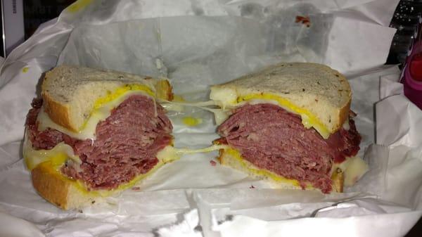 Corned beef sandwich