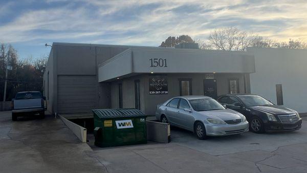 Visit T Autocare Takedown at 1501 W Detroit St, Broken Arrow, OK! Expert auto repair services with convenient parking and a professional gar