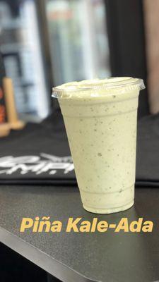 Pina Kale ada protein smoothie