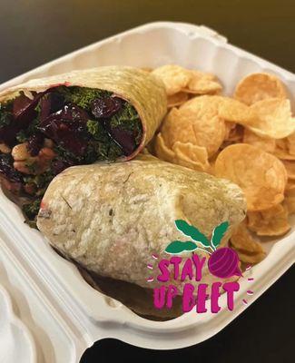 Kale & Beet wrap.
Kale, Beets with walnuts, dried cranberries & Balsamic dressing.