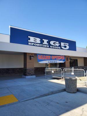 Big 5 Sporting Goods