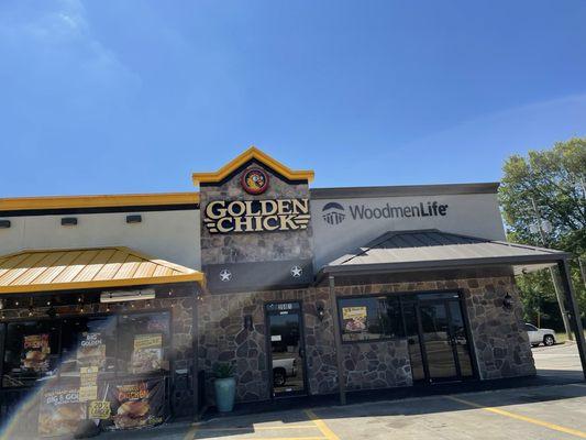 Beautiful day at Golden Chick! Open on July 4th!