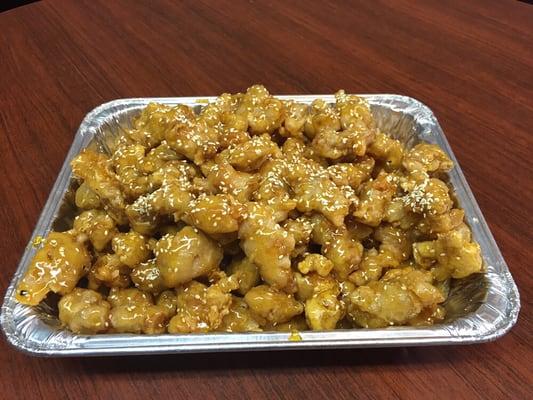 Sesame chicken banquet tray