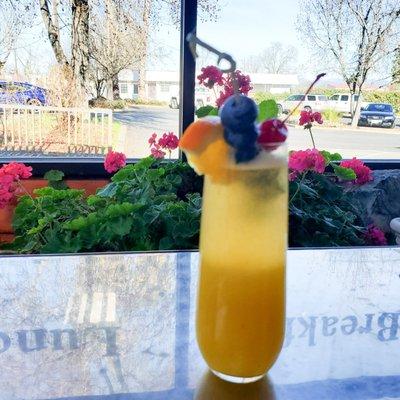 $6 mimosas with fresh fruit