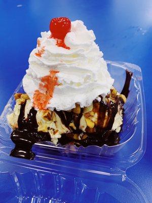 ice cream sundae