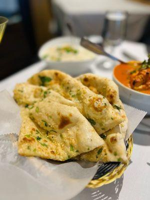 garlic naan