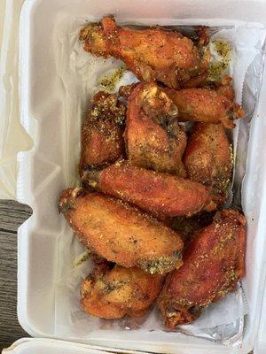 10 Wings lemon pepper