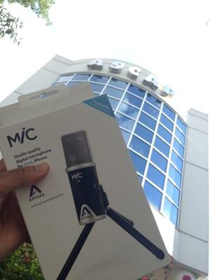 A mic from the Apogee/Apple iOS workshop by type good people @ ASCAP