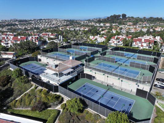 The construction of this public tennis center is unique, with 6 of its 8 courts built atop a 7.8 million-gallon water reservoir.