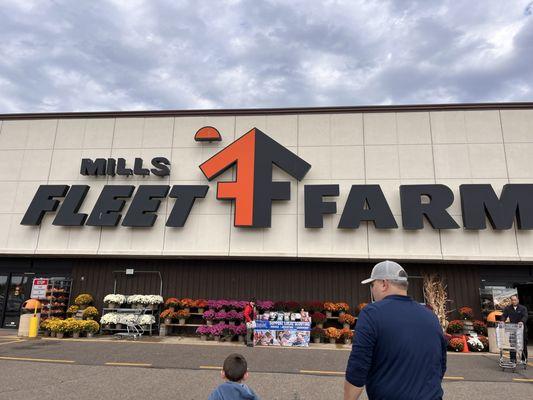 Fleet Farm