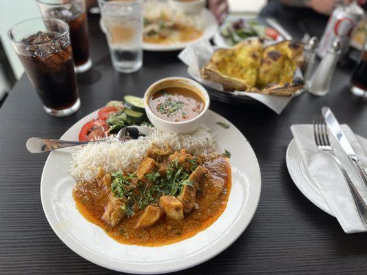 Chicken Vindaloo Dinner