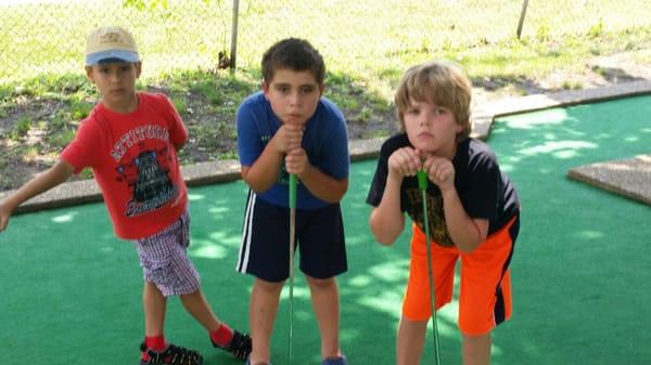 Summer camp:  Mini Golf