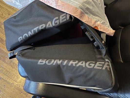 Only one brand of accessories "Bontrager" is all you can choose from. Sucks!