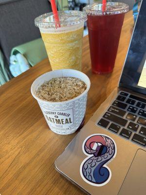 Oatmeal, smoothie, and roofresher.