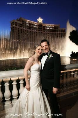 Bellagio fountains wedding at dusk