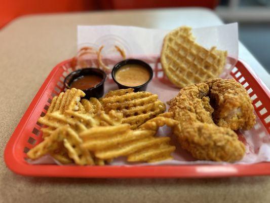 2 TENDERS, WAFFLES AND FRIES