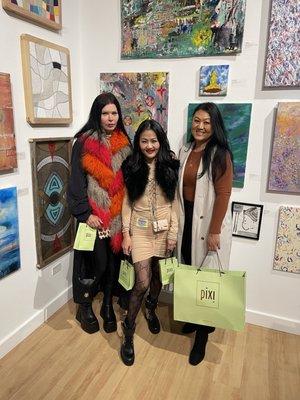 J'Atelier9 ™ opening reception celebration, thanks Pixi for supporting ME !!!