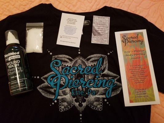 Aftercare kit for nose piercing (shirt is sold separate)