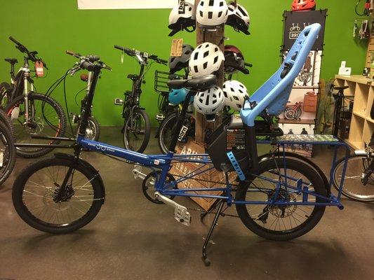 This Haul-A-Day bike is a perfect car alternative for carrying kids, groceries, and frame adjusts to fit riders 4'6"- 6'4"