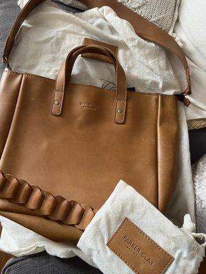 Tote and straps