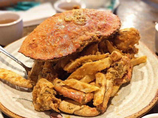 Crab stirred fry w/ salted egg yolk