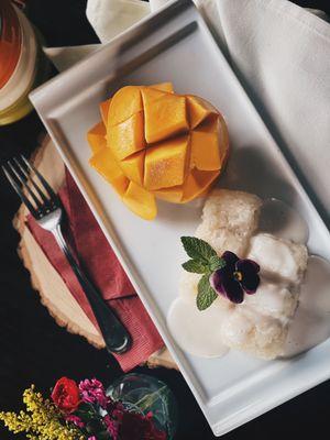 It's that time of the year again - mango sticky rice season!