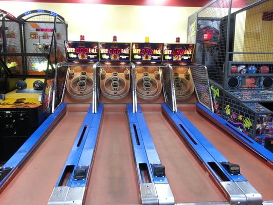 Skee ball