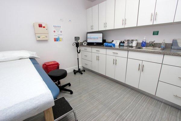 OrthoNOW Aventura Exam Room