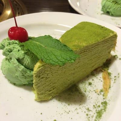 OMG!! Gyu-Kaku served Lady M Green Tea Mille Crepe!! Awesome!!!