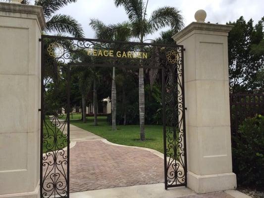 Entrance to Peace Garden behind Ikeda Hall