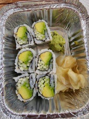 Cucumber and avocado roll