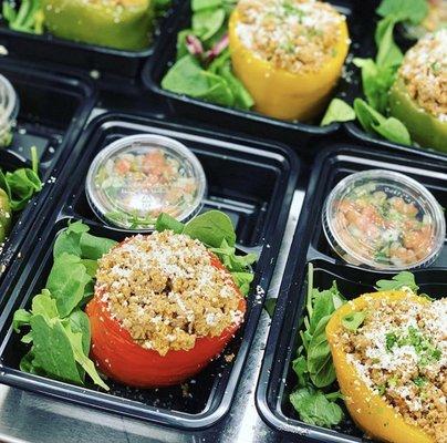 Weekly meal preps available.