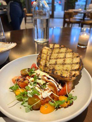 Burrata salad