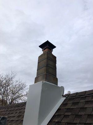 Aluminum chimney flashing