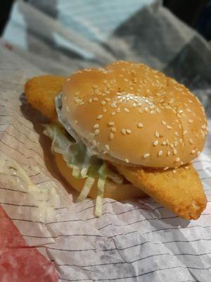 Crispy fish sandwich