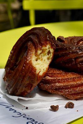 Cinnamon cruller