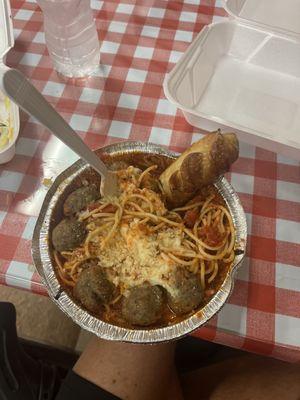 Spaghetti with Meat Sauce or Meatballs Pasta