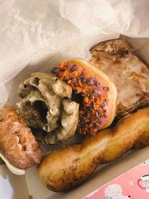 L-R, T-B: pumpkin spice cake, blueberry old fashioned, raised w/ fruity bits, croissant donut w/ bavarian cream, cinnamon glazed twist