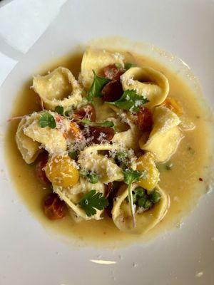 Tortellini Brodo