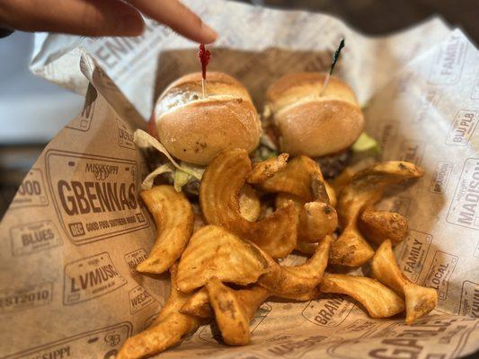 Georgia blue sliders and potato wedges