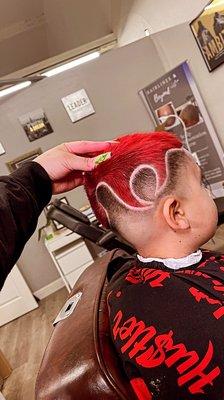 Kids haircut & color