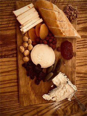 Cheese Mongers Choice Board